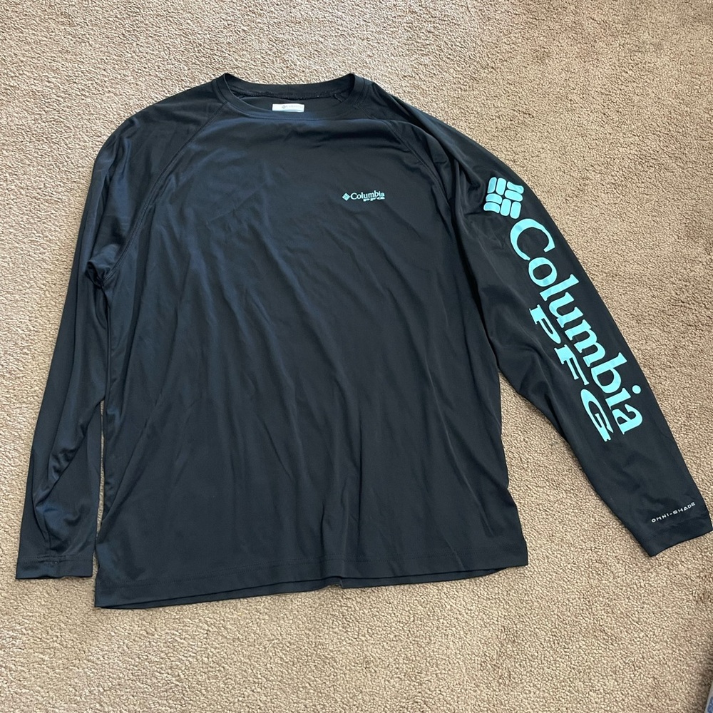 Columbia Men's Black and Teal Long Sleeve Shirt